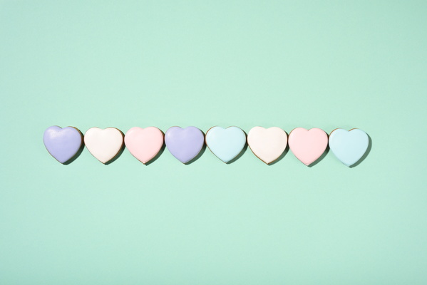 Heart-Shaped Cookies Lie in Line